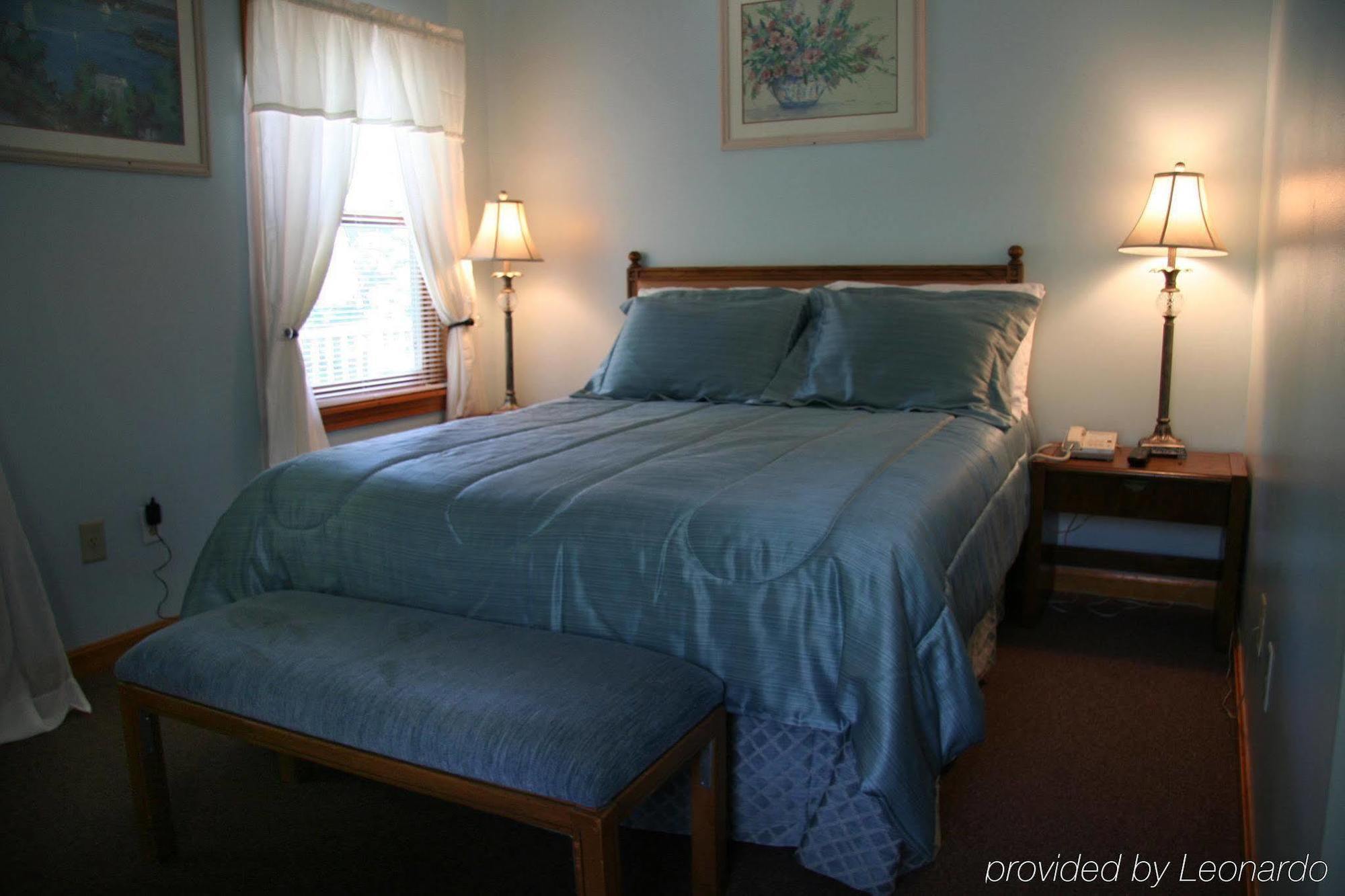 Marthas Vineyard Resort Oak Bluffs Phòng bức ảnh